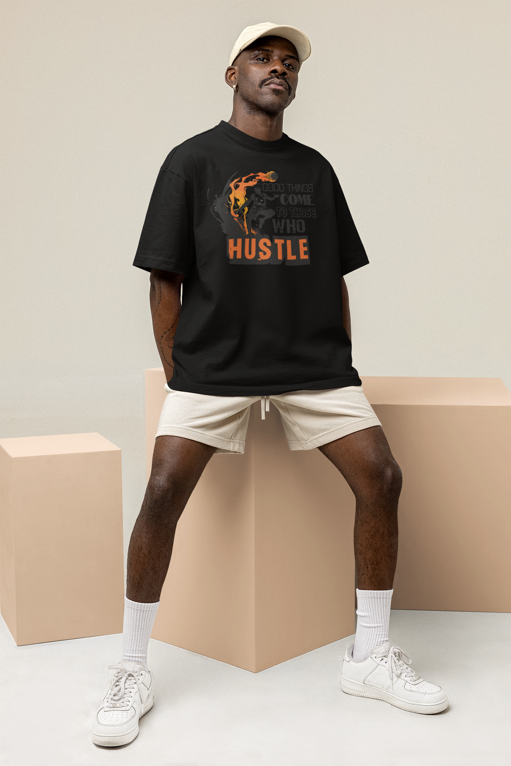 Good things come to those who Hustle T-Shirt Oversized